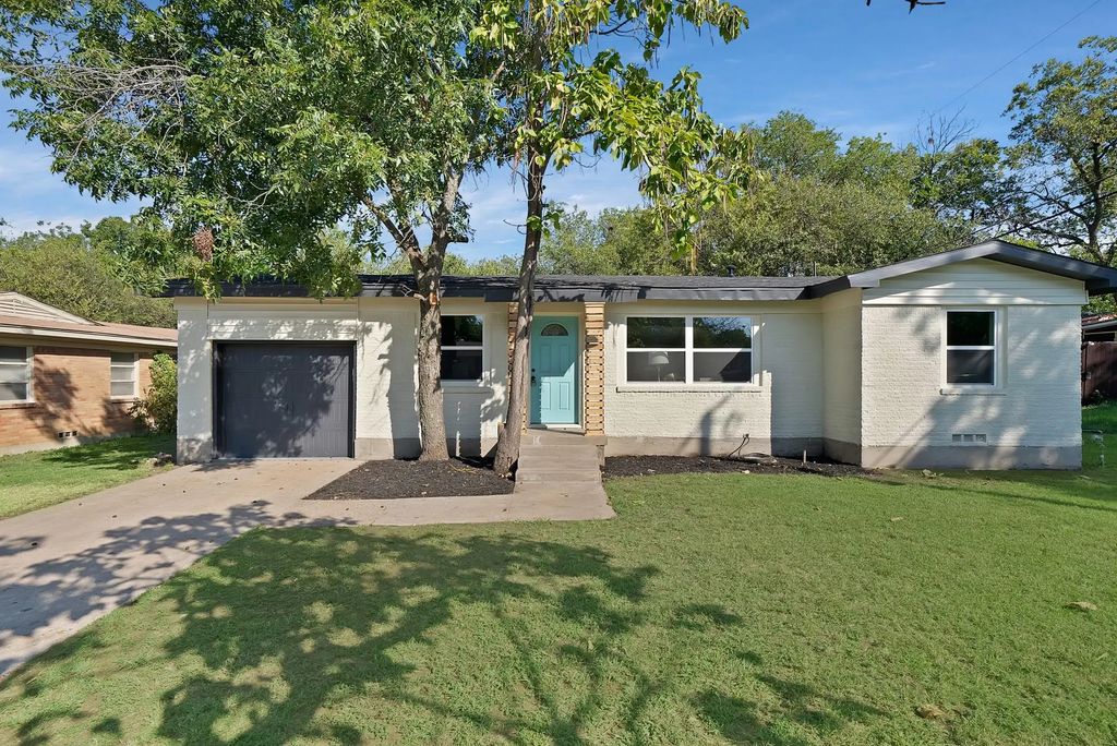 5341 Hensley Drive, Fort Worth