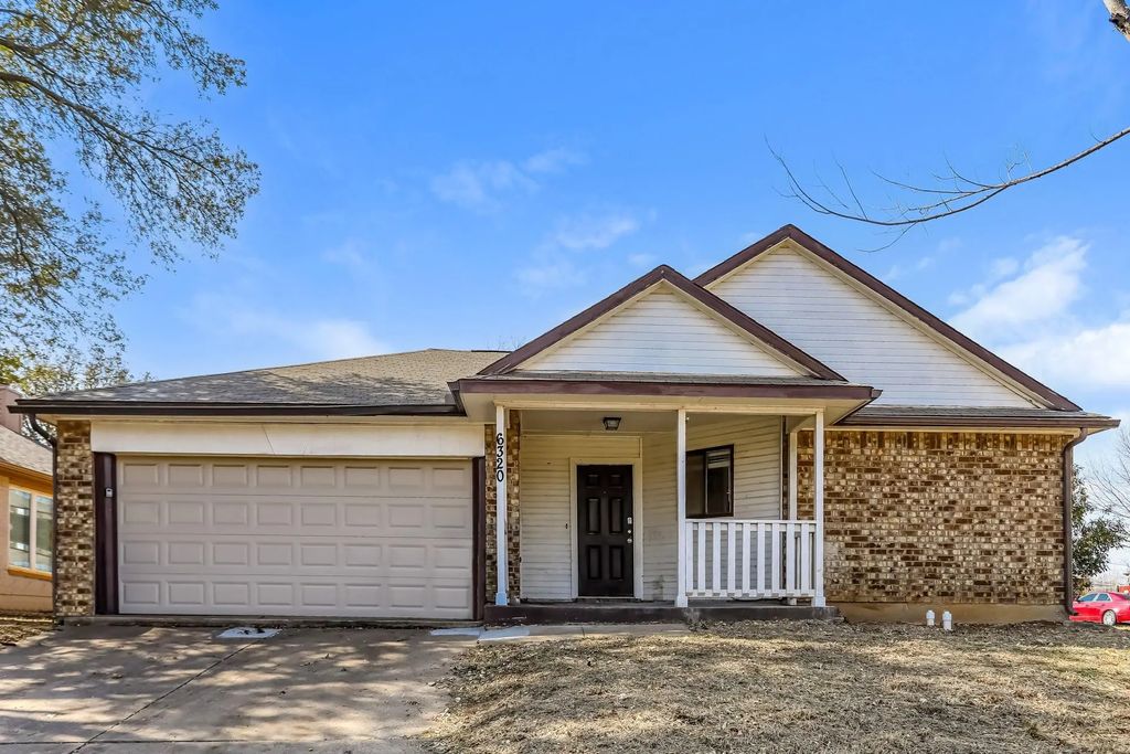 6320 Woodstream Trail, Fort Worth