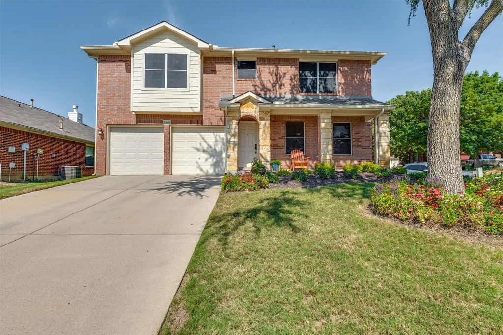 11649 Aspen Creek Drive, Fort Worth
