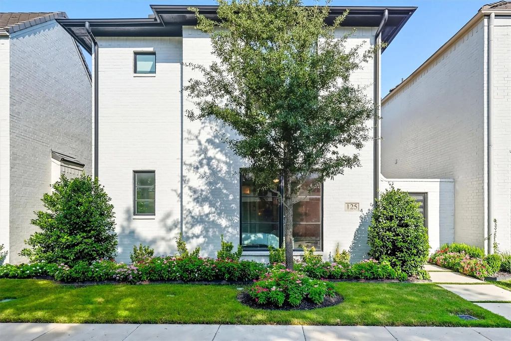 125 Magnolia Lane, Westworth Village