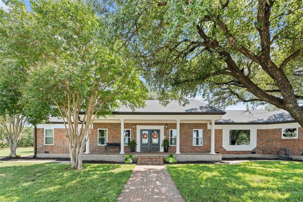 338 Hcr 2124 Loop, Whitney