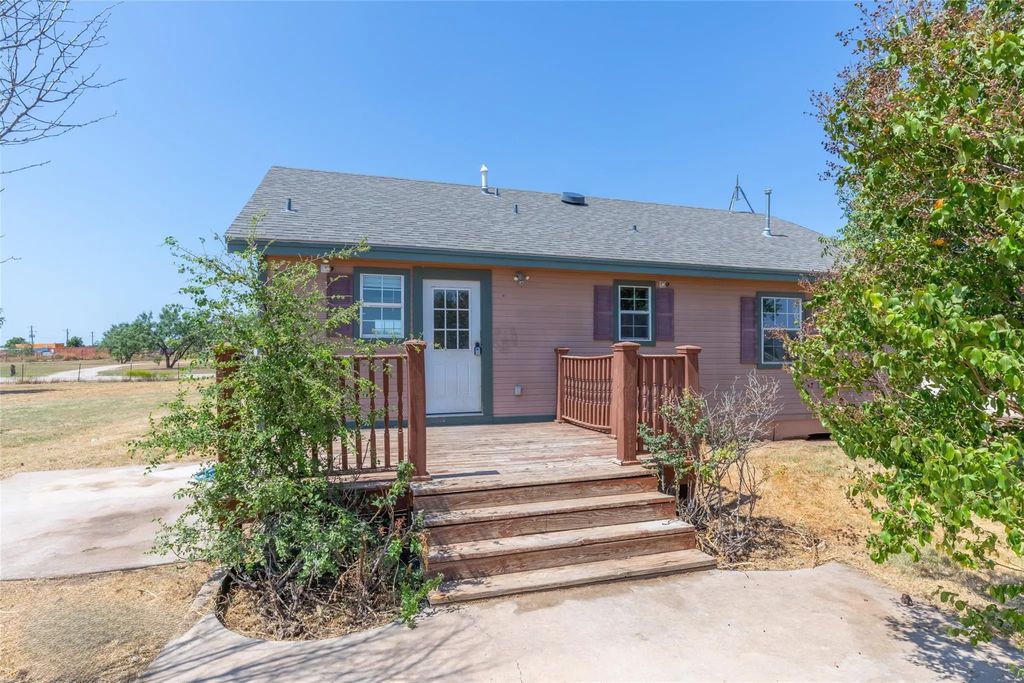149 Davis Lane, Merkel