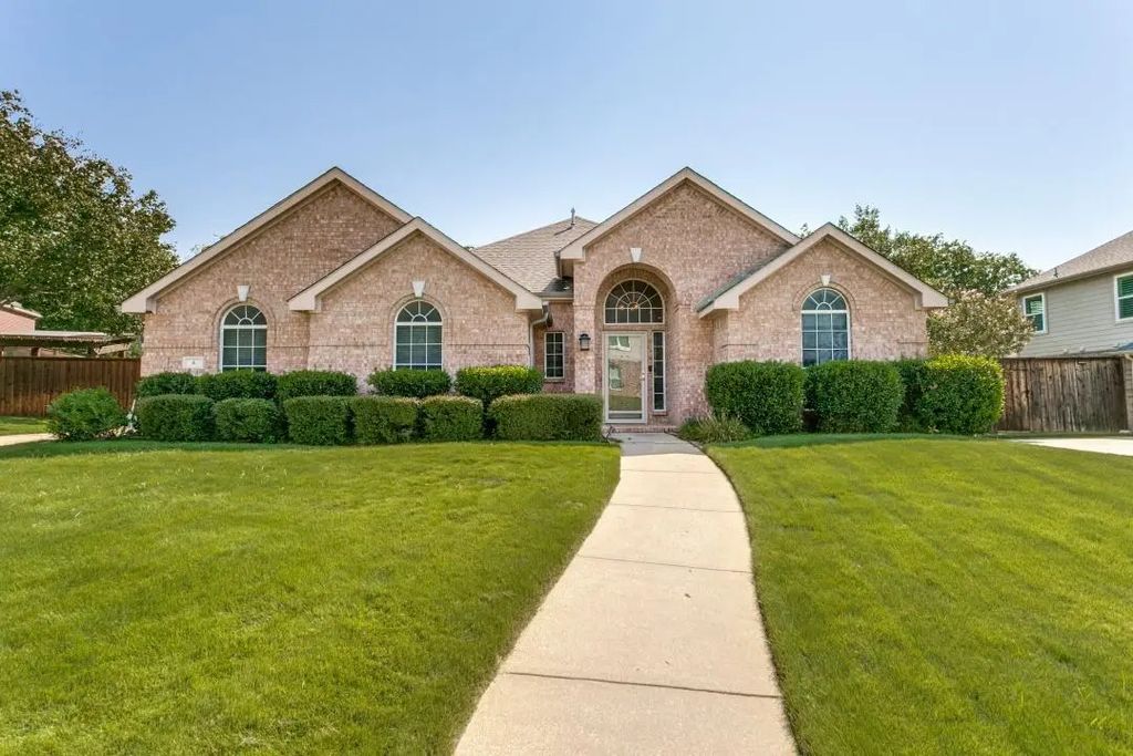 6 Hideaway Court, Trophy Club