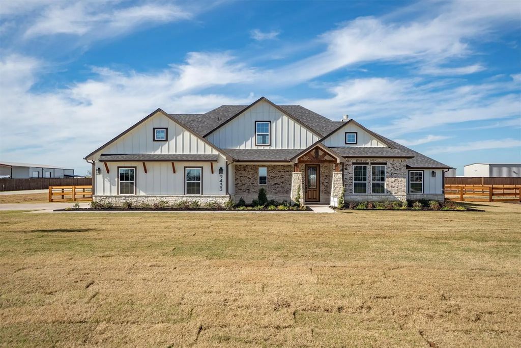 9433 Bluestem Lane, Dish