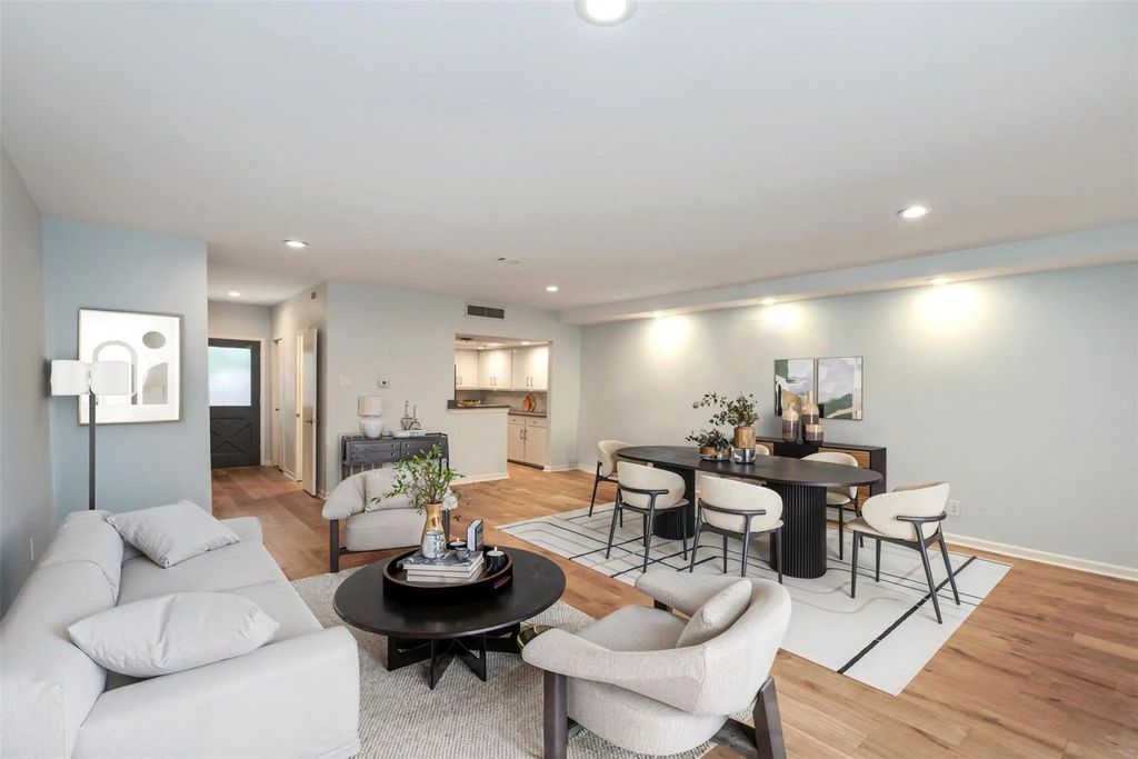 6009 E University Boulevard 131, Dallas