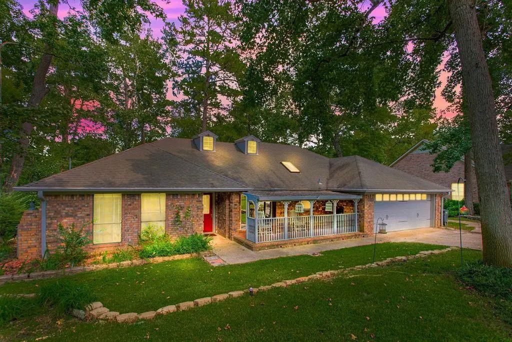1511 Dolly Lane, Hideaway