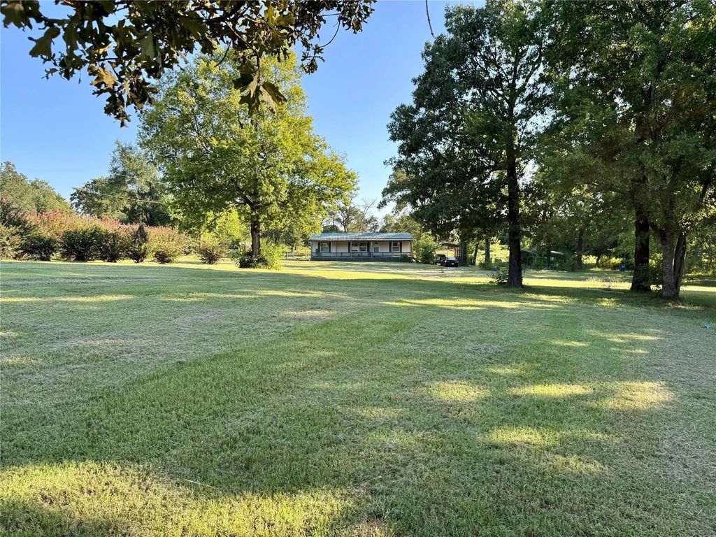 10031 State Highway 31 W, Malakoff