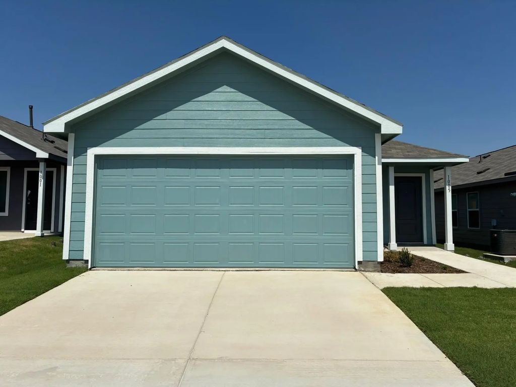 1005 Raintree Road, Princeton