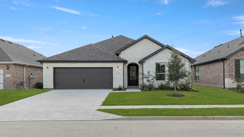 1911 Bobbin Mill Lane, Forney