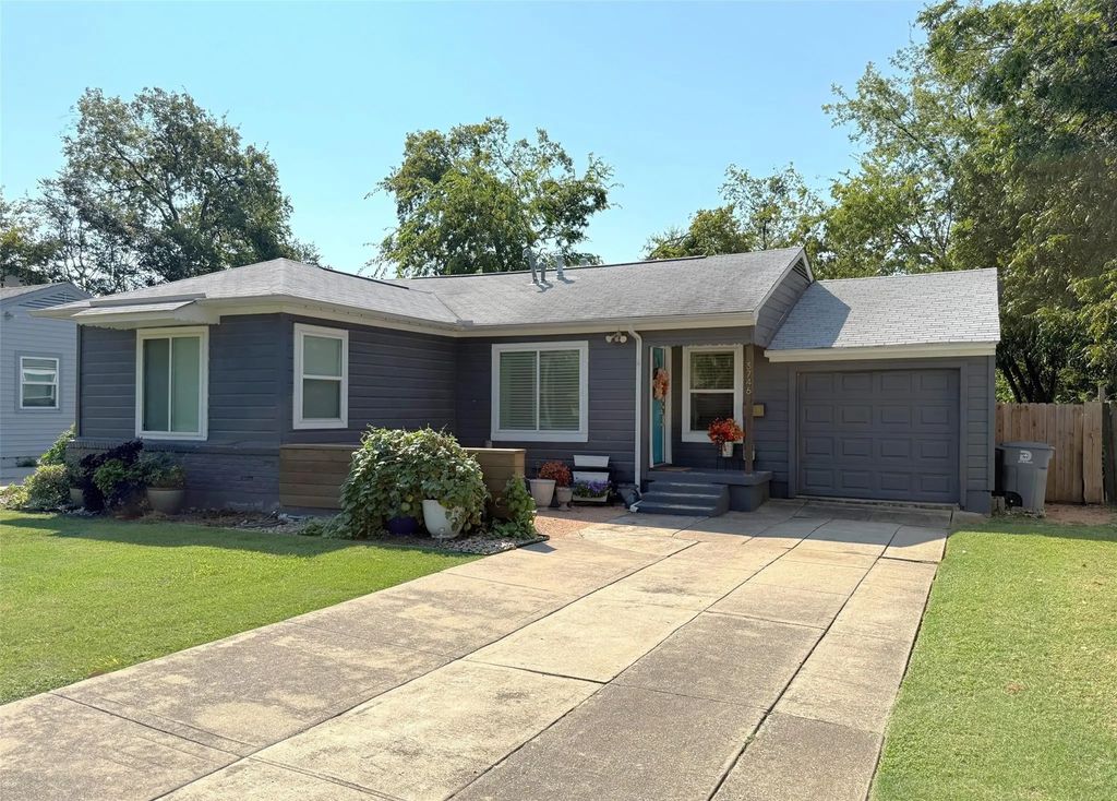 3746 Durango Drive, Dallas