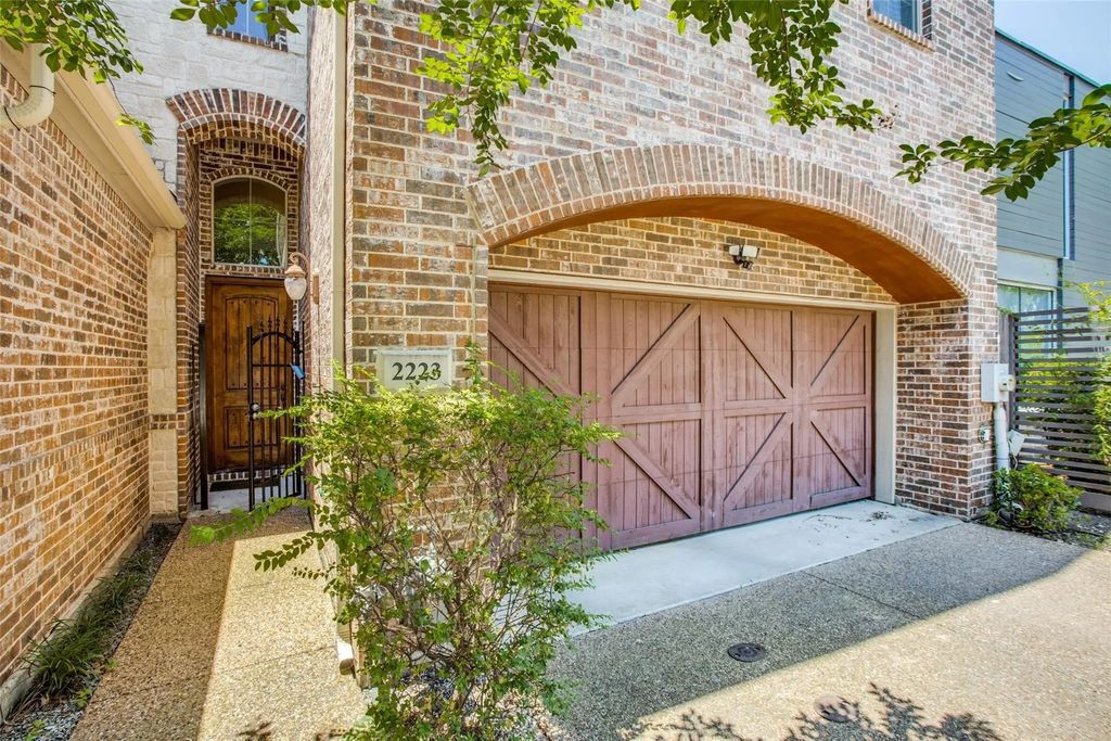 2223 Kirby Street, Dallas