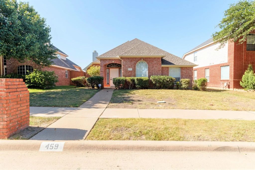459 Hayden Drive, Lewisville
