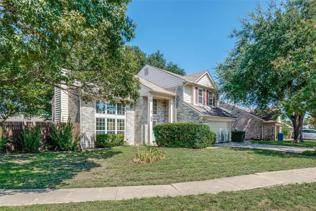 7810 Defender Lane, Rowlett