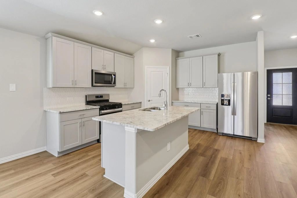 612 Marigold Hill Way, Princeton