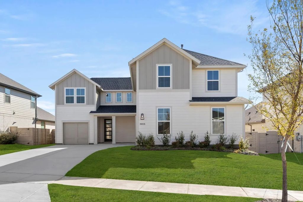3905 Mescalbean, McKinney
