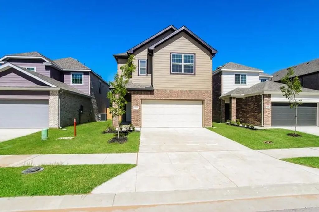 1314 Ester Lane, Ennis