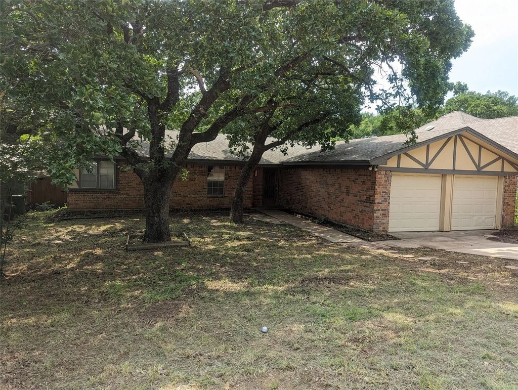 2224 Ridgedale Drive, Arlington