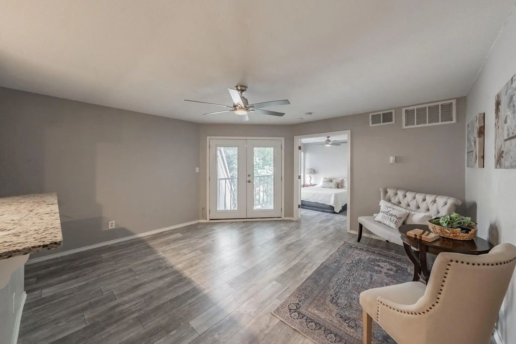2311 Balsam Drive H305, Arlington