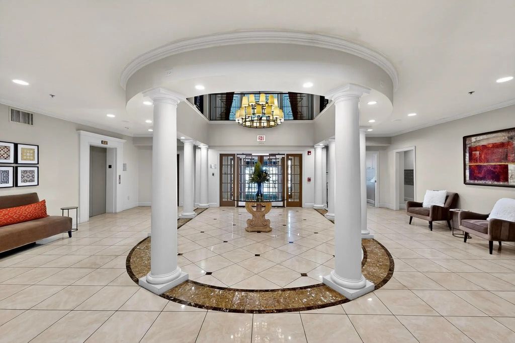 3400 Welborn Street 404, Dallas