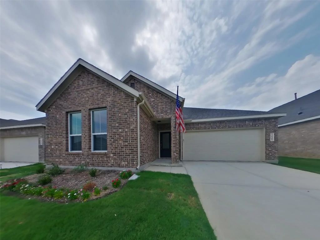 1820 Adams Drive, Little Elm