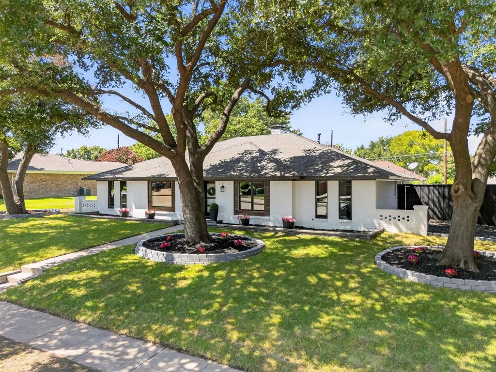 1110 W Lookout Drive, Richardson
