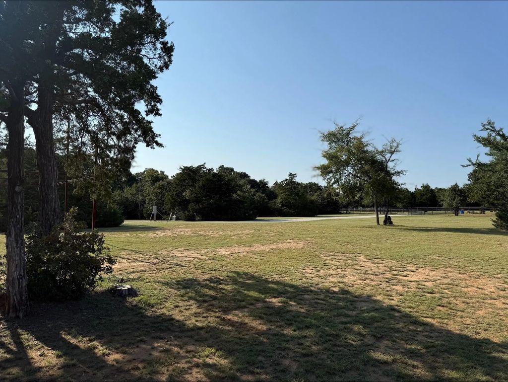 790 Ferguson Road, Whitesboro