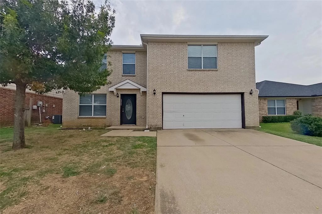 6209 Winnebago Court, Fort Worth