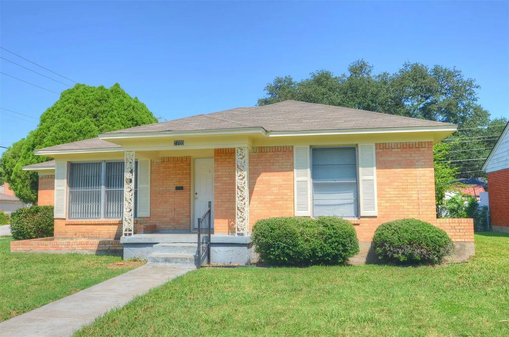 2705 Crest Ridge, Dallas