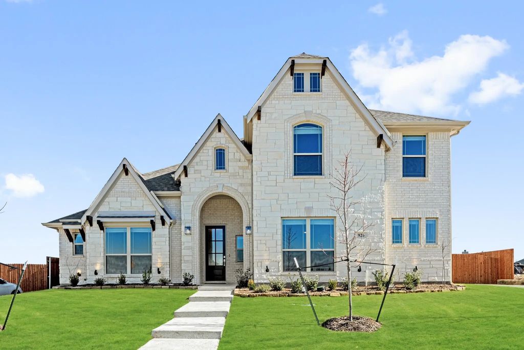 926 S Bluebird Lane, Midlothian