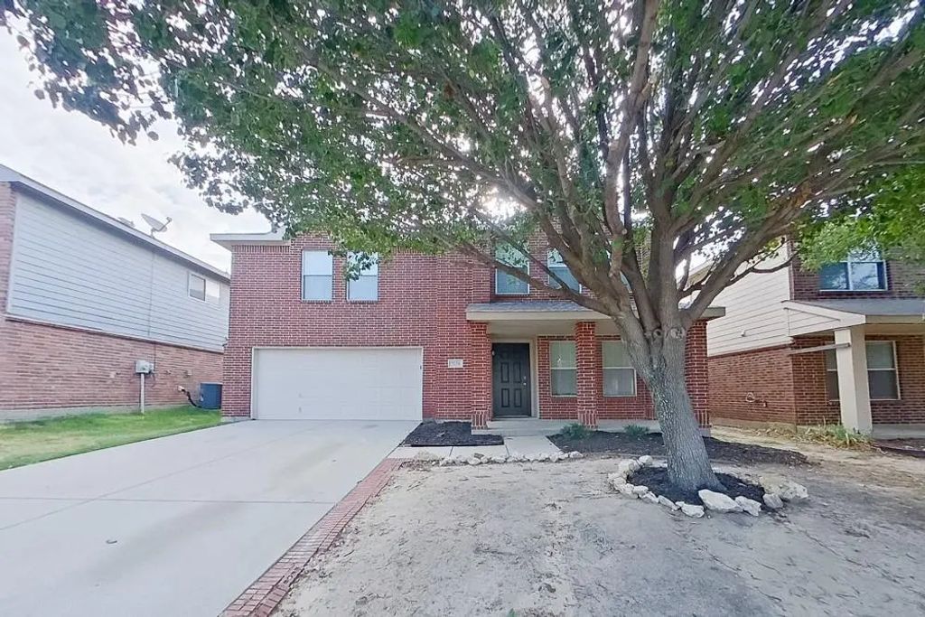 7156 Little Mohican Drive, Fort Worth
