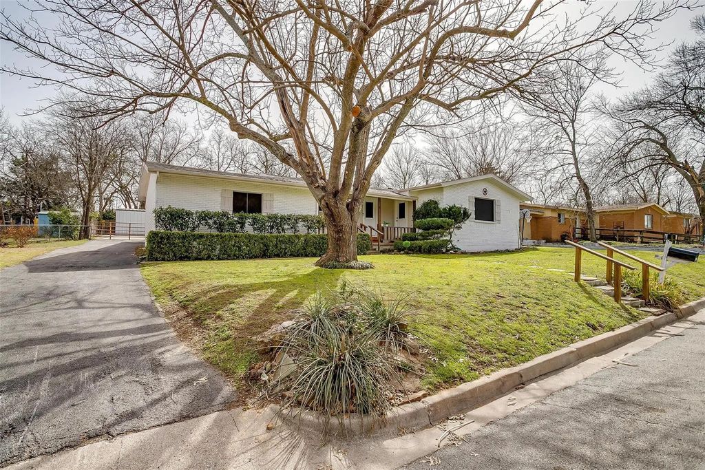 302 Case Street, Weatherford