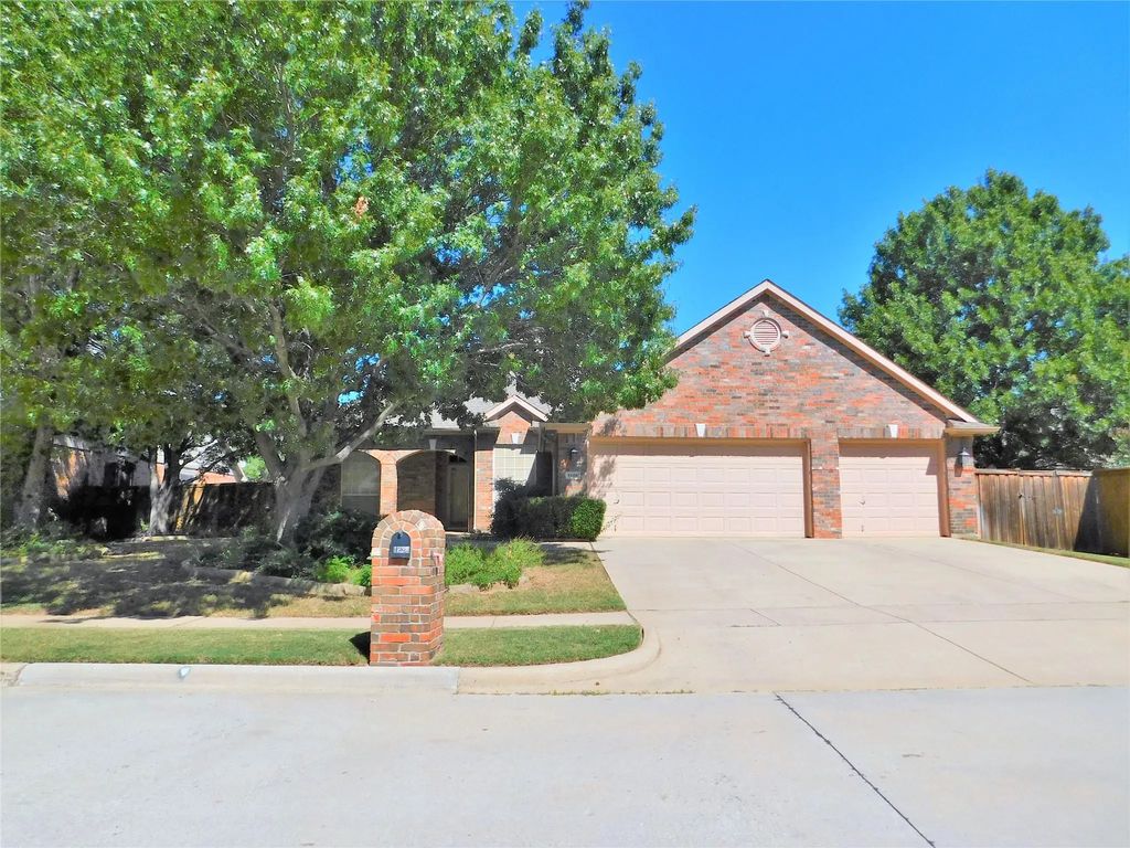 1828 Andover Lane, Corinth