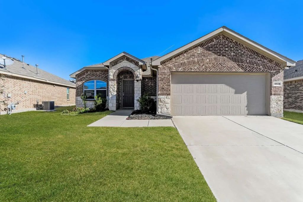 14624 Sundog Way, Fort Worth