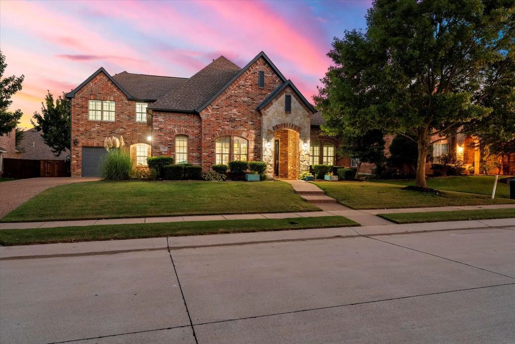 1310 Millers Creek Drive, Prosper