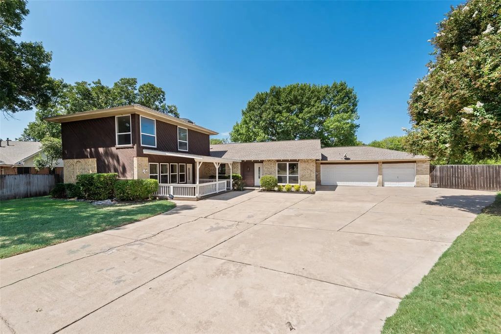9004 Tioga Court, Fort Worth