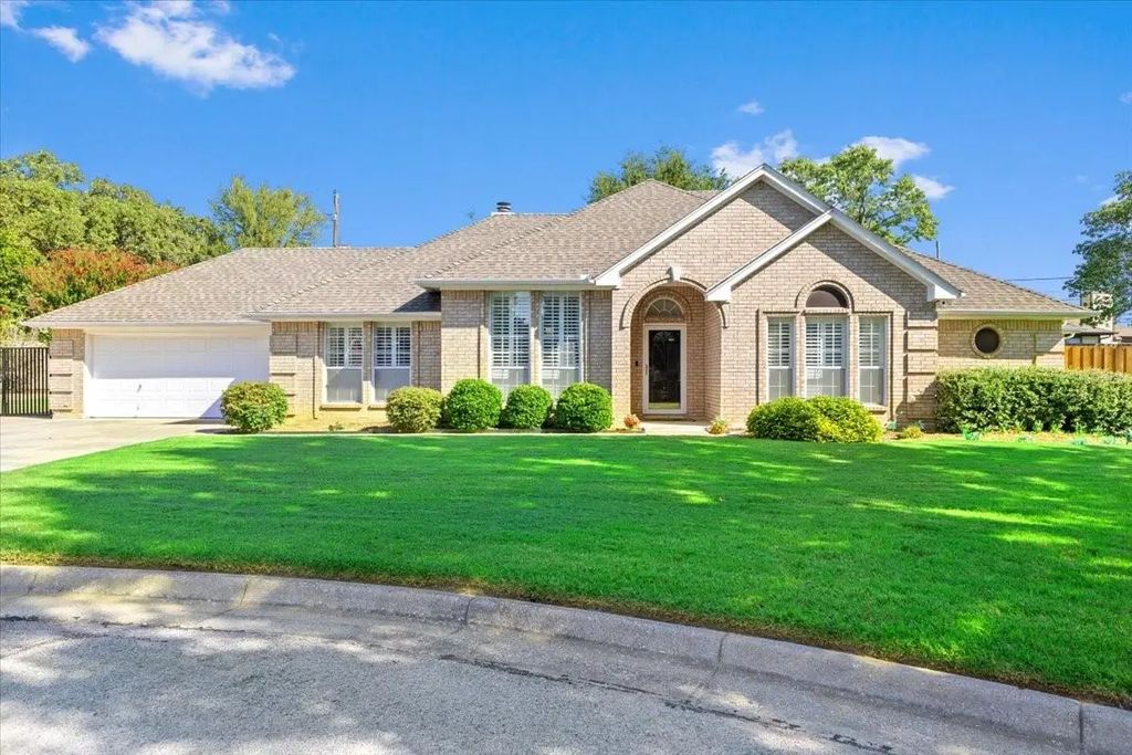 3801 Sandybrook Drive, Arlington