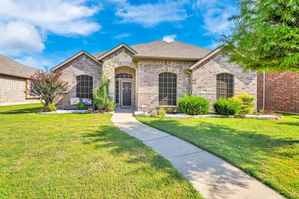 2712 Lakefield Drive, Wylie