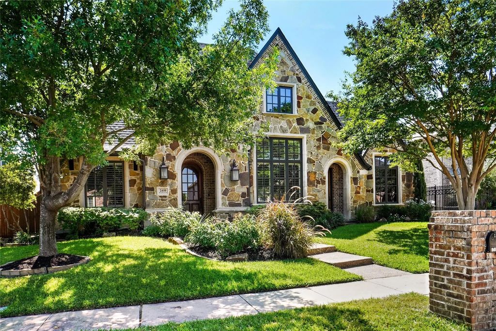 2410 Brushcreek Drive, Keller