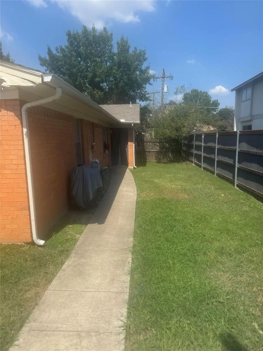224 W Union Bower 224 & 226, Irving