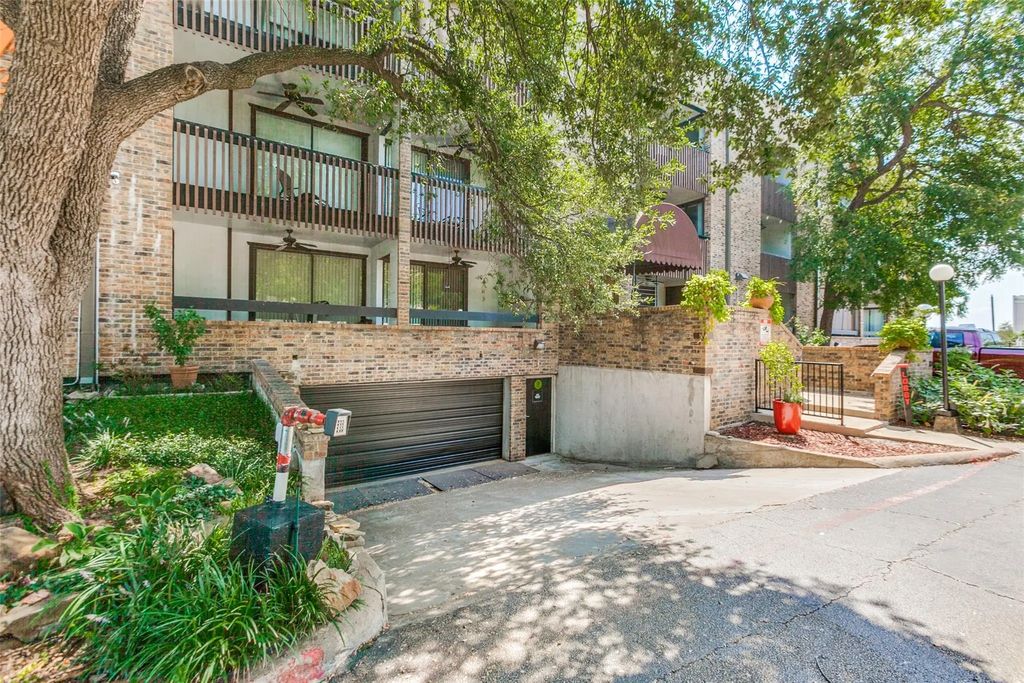 6122 Ridgecrest Road 2007, Dallas
