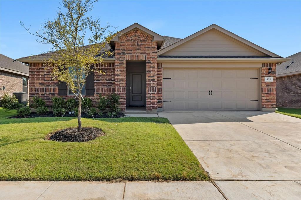 552 Crestridge Dr N, Cleburne