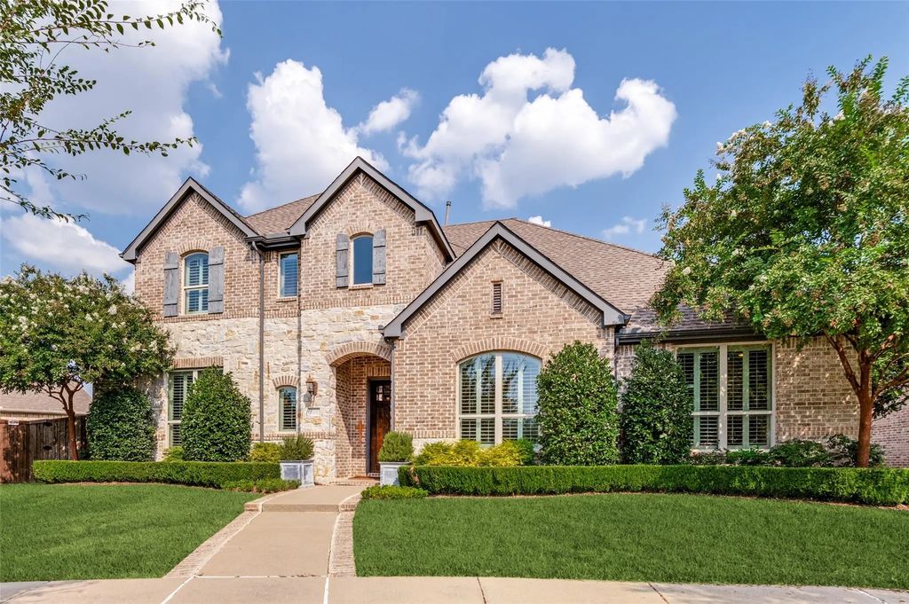 1101 Damsel Caitlyn Drive, Lewisville