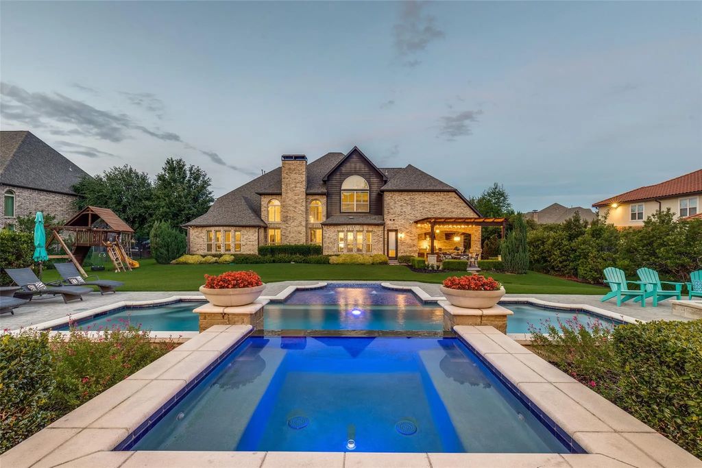 812 Lexington Terrace, Southlake