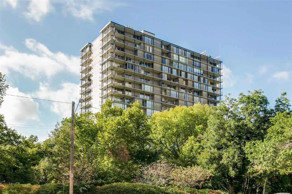 3310 Fairmount Street 4b, Dallas