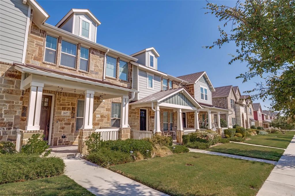 2617 Barnwood Lane, Garland