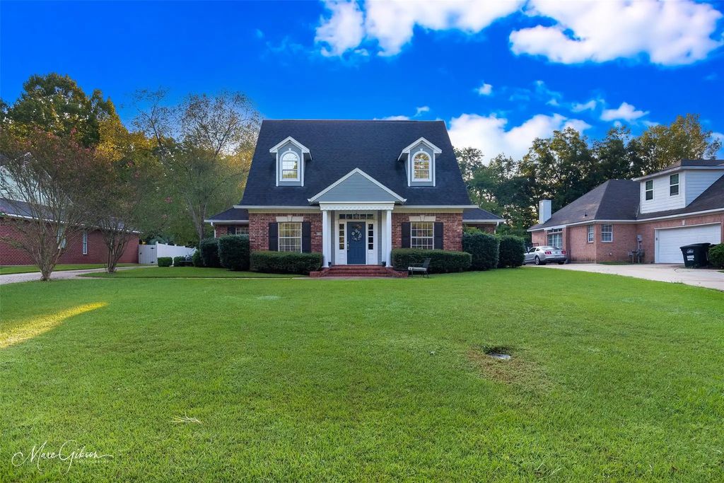 5706 Lake Side Drive, Bossier City