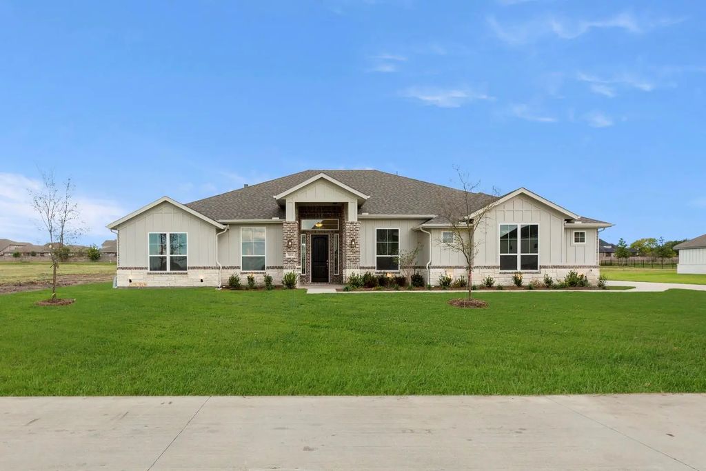 3013 Box Elder Road, Royse City