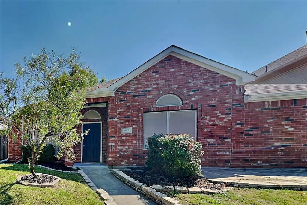 813 Parkview Circle, Allen