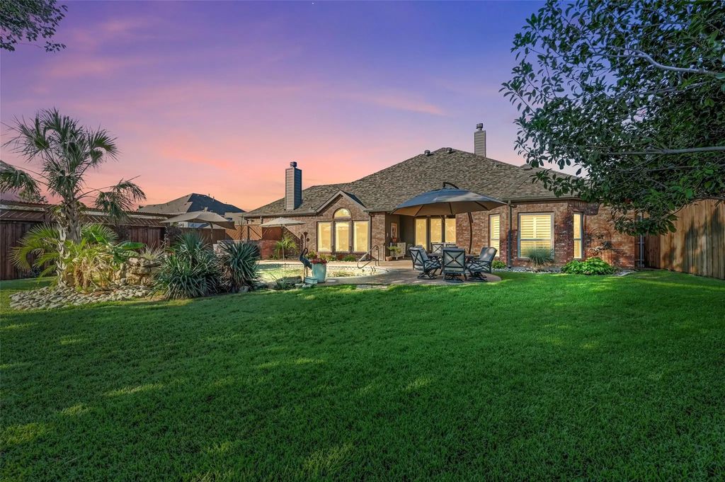 2810 Saint Maria, Mansfield
