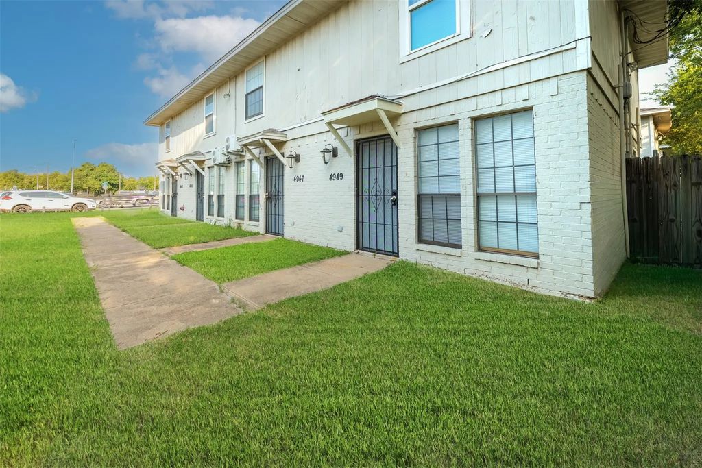 4943 Miller Avenue, Fort Worth